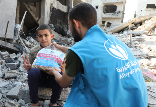   جمعية الحياة الخيرية تواصل جهودها لدعم الوضع الإنساني في غزة 